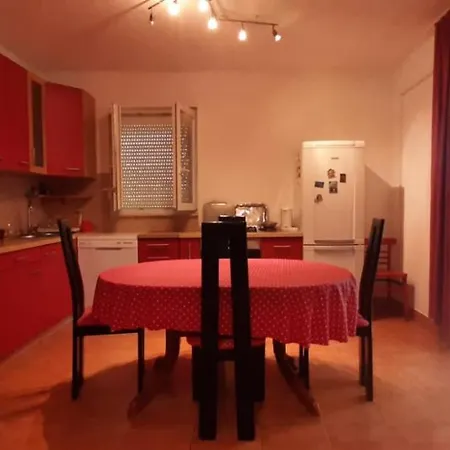 Zeljana Holiday home Kaprije