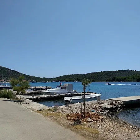 Zeljana Holiday home